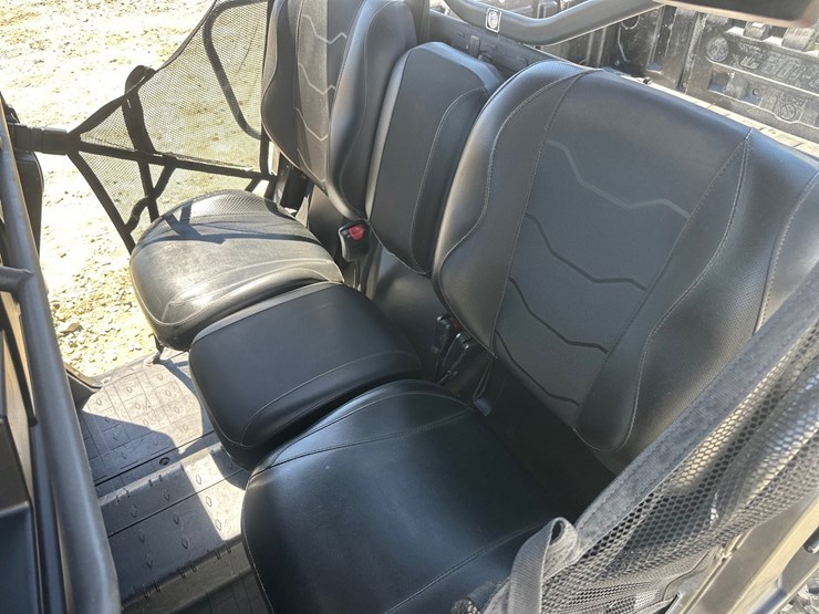 #5301-•-2022-canam-defender-xt-4x4-utv-image-22