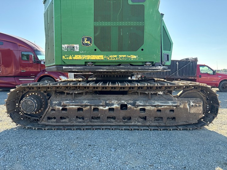 deere-803mh-image-104