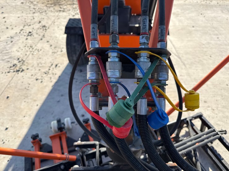 #61439-•-2013-optimas-t11-paver-laying-machine-image-16