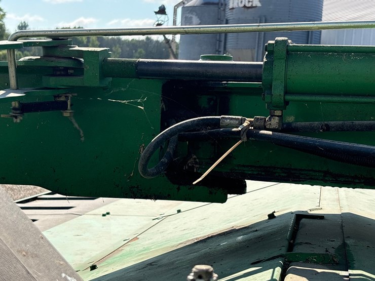 john-deere-635-image-18