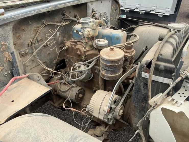 1967-jeep-suv-image-12