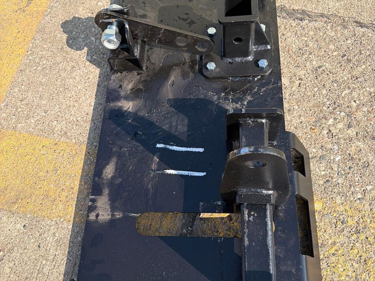 heavy-duty-skidloader-3pt-back-plate-image-4