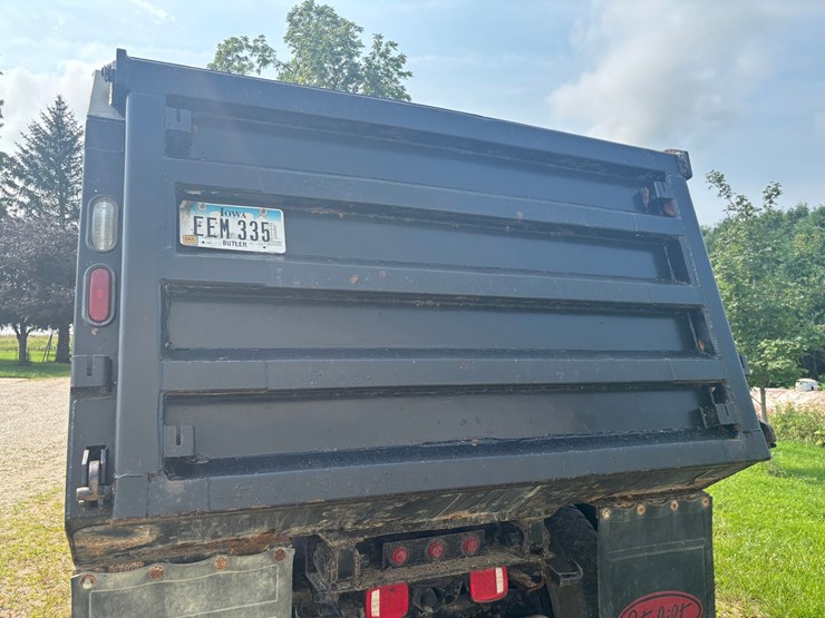 #2289-•-2006-peterbilt-tandem-axle-dump-truck-image-67
