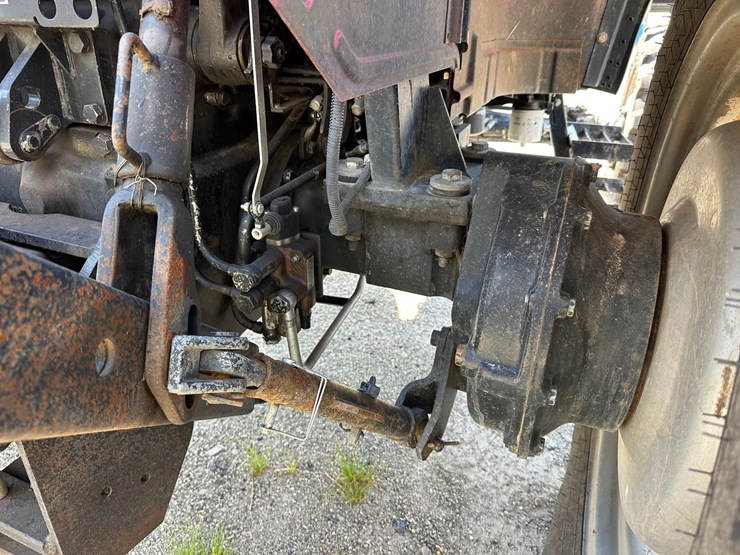 #2857-•-2008-case-jx60-4x4-tractor-image-75