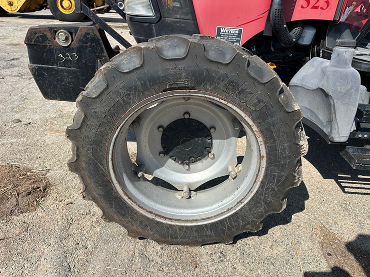 #2867-•-2008-case-jx60-4x4-tractor-image-36
