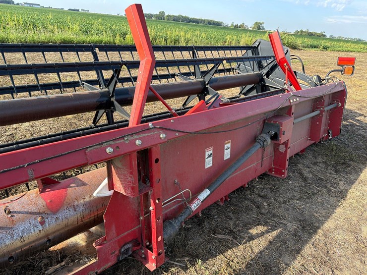 2005-case-ih-1020-image-6