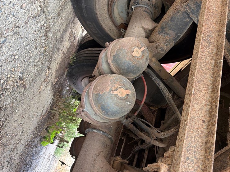 2003-wilson-grain-trailer-image-14