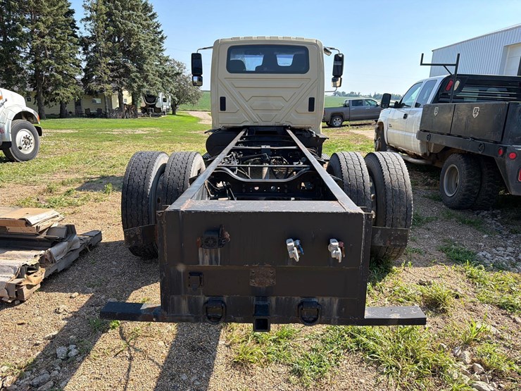 2003-international-durastar-4400-image-5