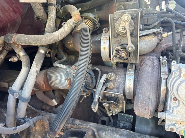 2014-kenworth-t680-image-77