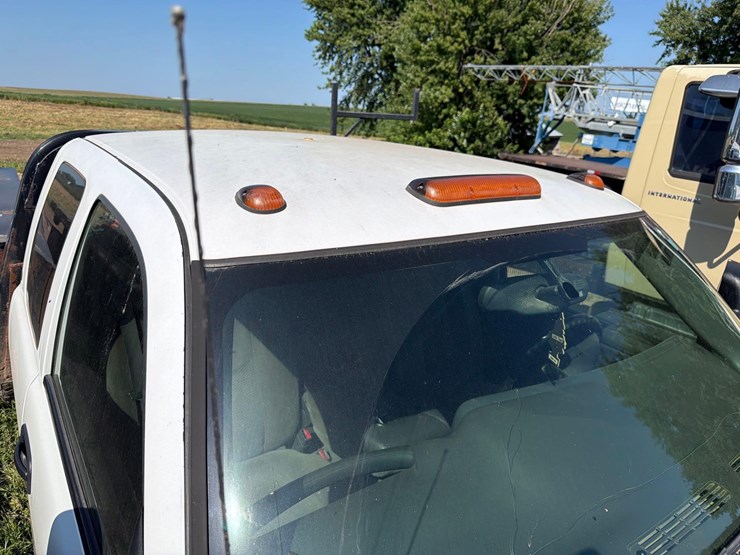 2006-chevrolet-3500-image-27
