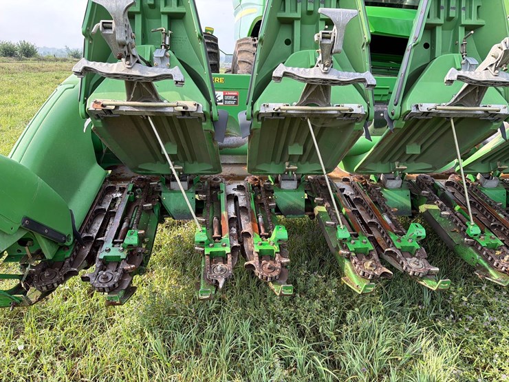2009-john-deere-608c-image-34