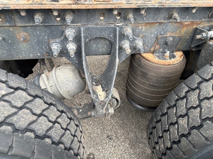 2015-international-prostar-image-97