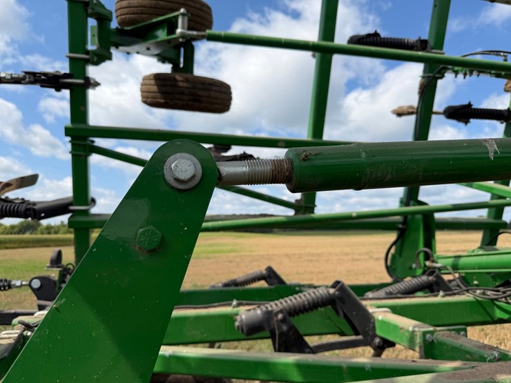 john-deere-2430-image-42