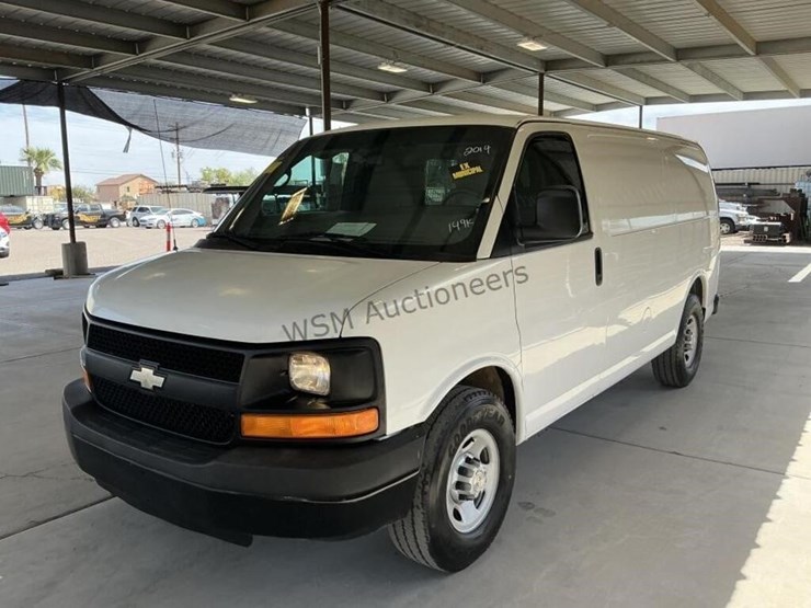 2014-chevrolet-express-3500-image-4