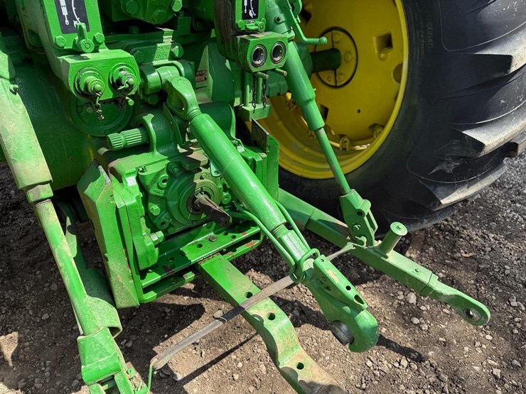 john-deere-3020-image-18