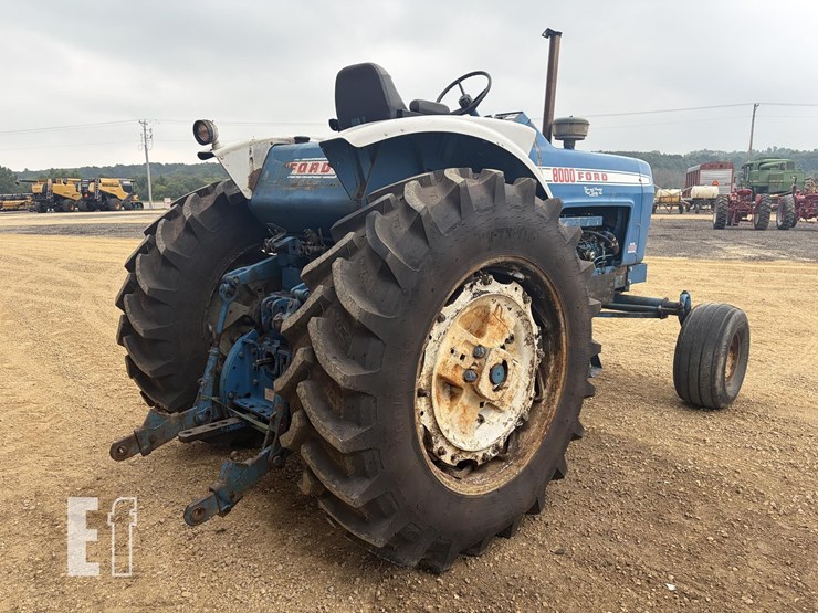 ford-8000-image-5