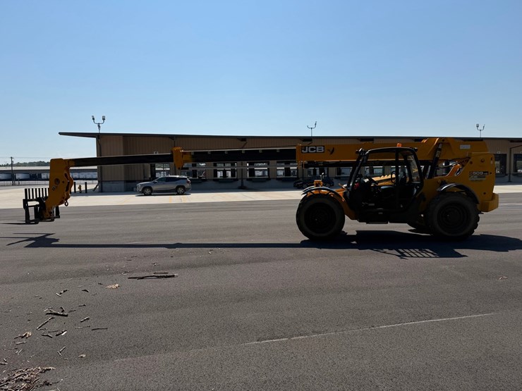 2024-jcb-509-42-image-78