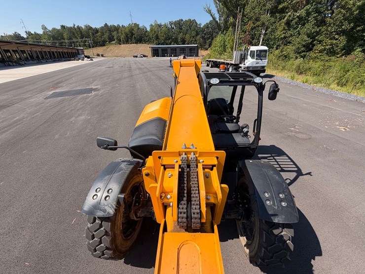 2024-jcb-509-42-image-114