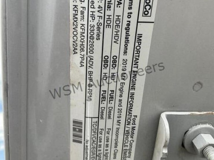 2019-ford-f550-image-13
