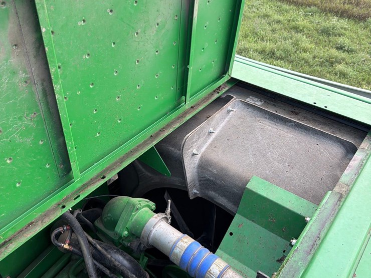 2013-john-deere-s660-image-112