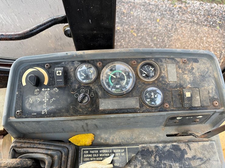 1998-caterpillar-416c-image-29