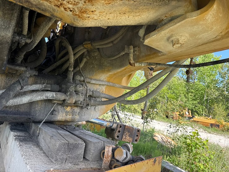 caterpillar-785b-image-108