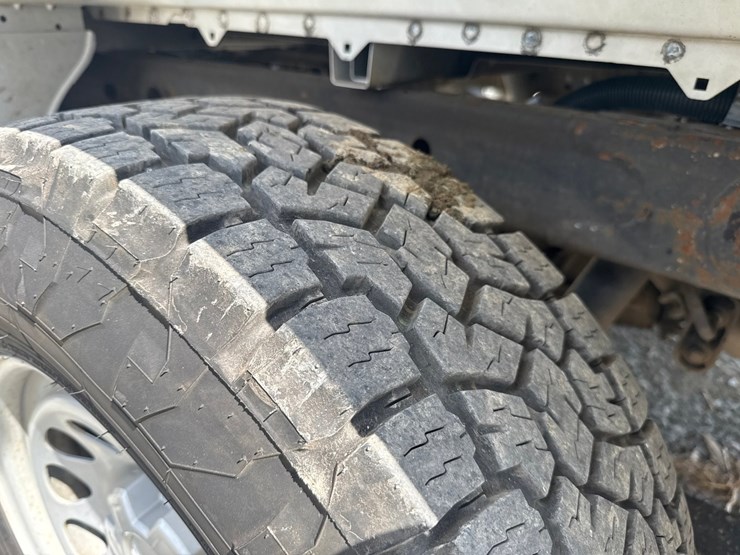 2020-gmc-sierra-1500-image-49