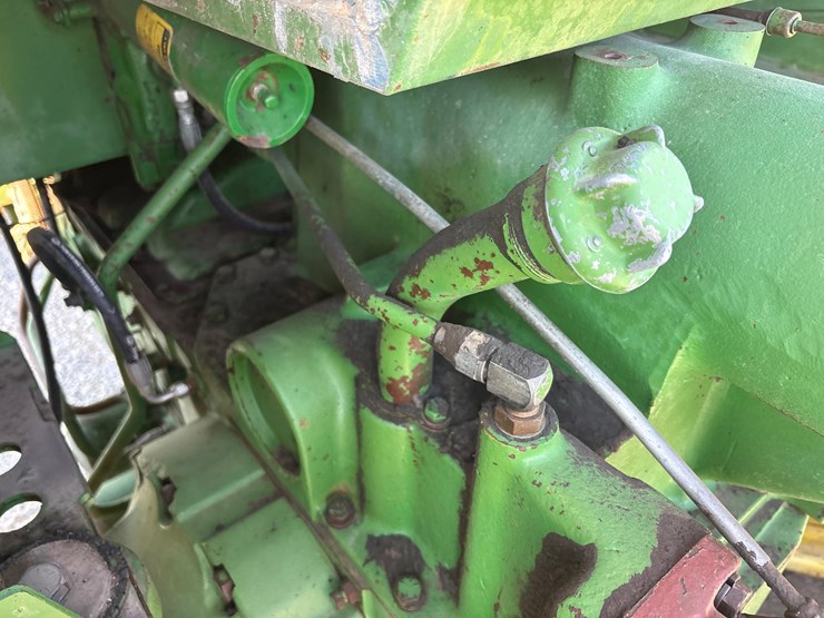 john-deere-4640-image-42