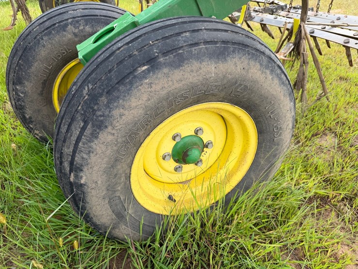 john-deere-2200-image-63