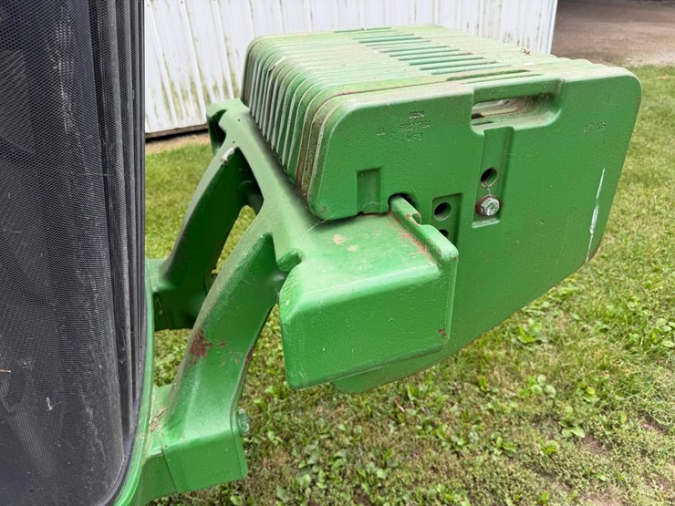 john-deere-8130-image-58
