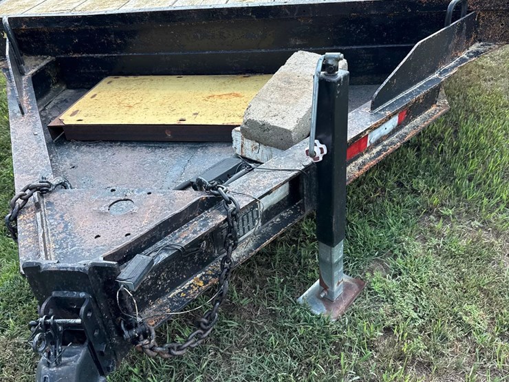1972-fruehof-8ft-x-19ft-flatbed-equipment-trailer-image-8
