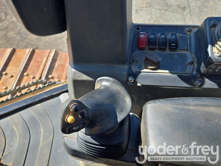 2019-caterpillar-d5k2-lgp-image-38