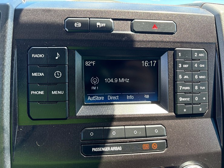 2019-ford-f350-image-32