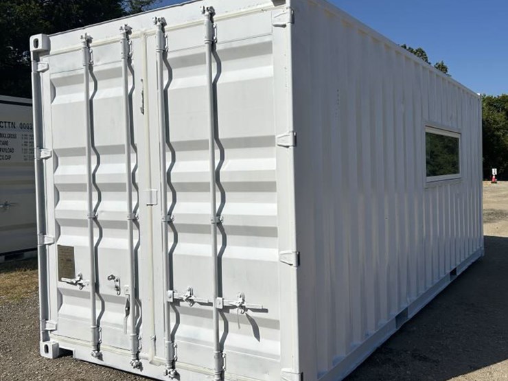 #280-•-20'-conex/-shipping-container-w/-windows-&-door-image-1
