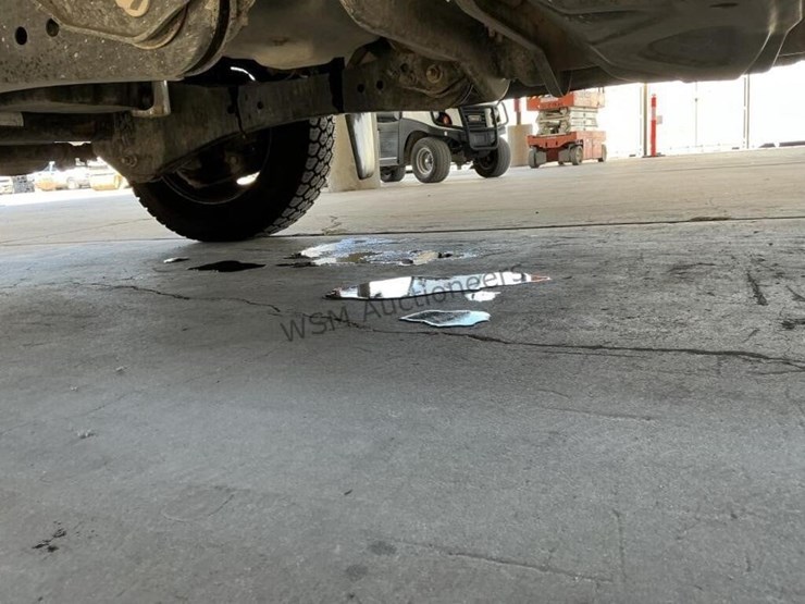 2014-ford-f550-image-29