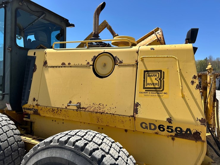 komatsu-gd650a-image-65