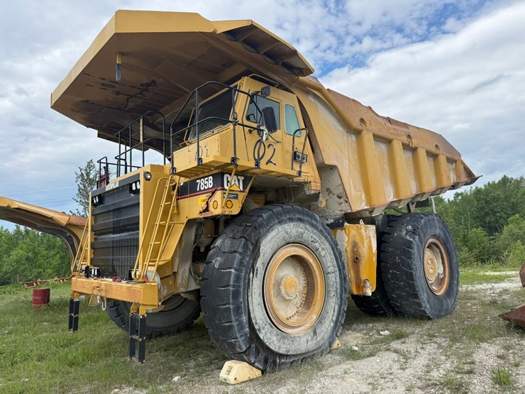 caterpillar-785b-image-1