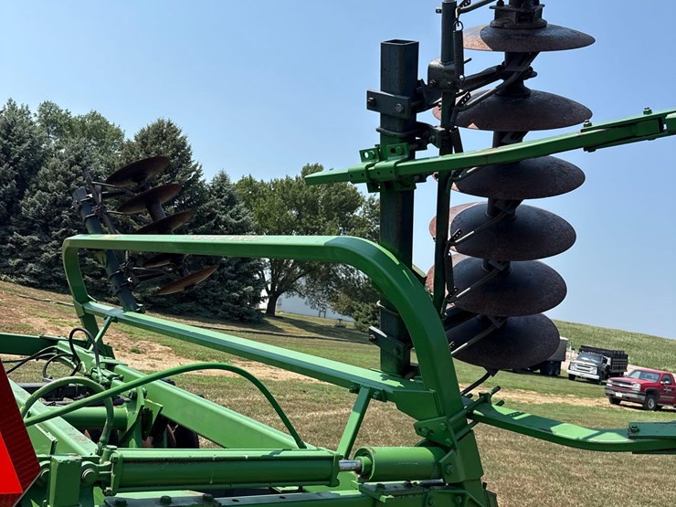 john-deere-230-image-7