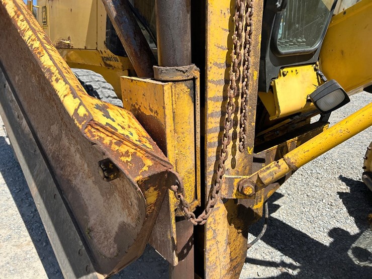 komatsu-gd650a-image-54