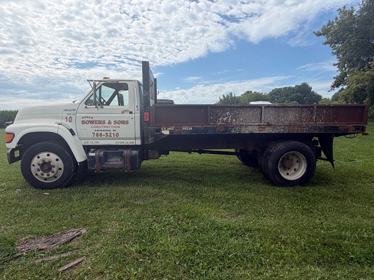 1998-ford-f700-image-2