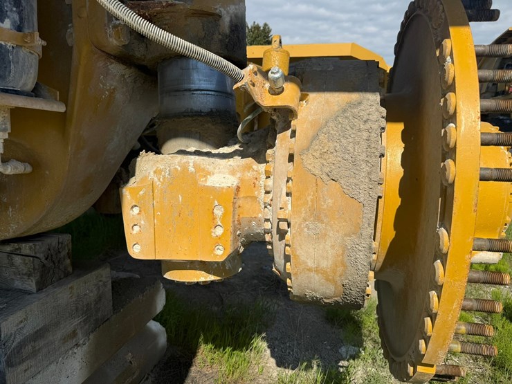 caterpillar-785b-image-13