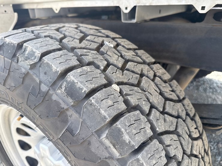 2020-gmc-sierra-1500-image-47