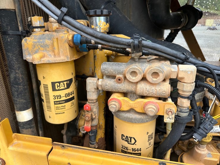 caterpillar-d6k-lgp-image-42
