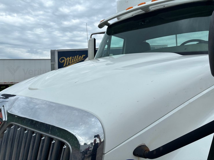 2015-international-prostar-image-17