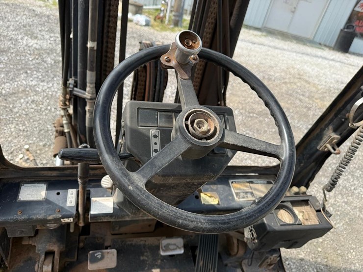 daewoo-d25s-3-image-17