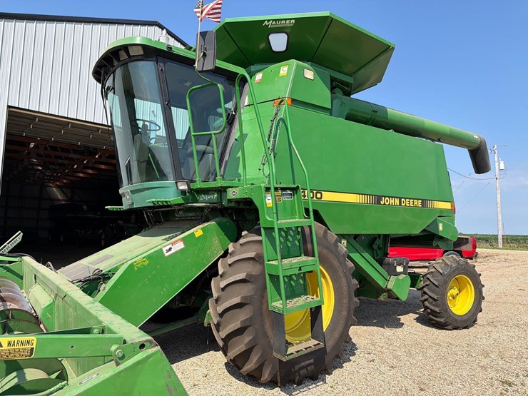 john-deere-9400-image-2