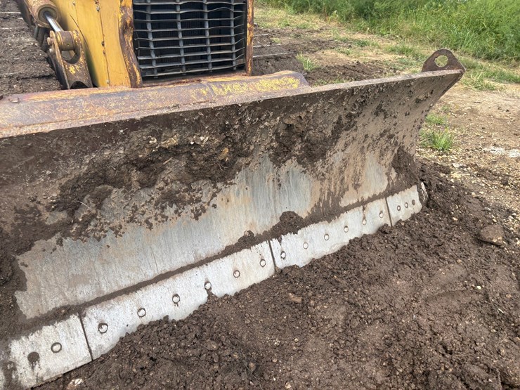 caterpillar-d4h-image-59