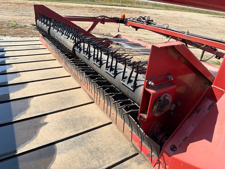 h&s-9ft-hay-merger-image-28