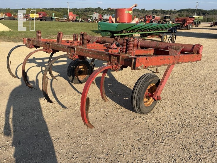 massey-ferguson-1146-image-3