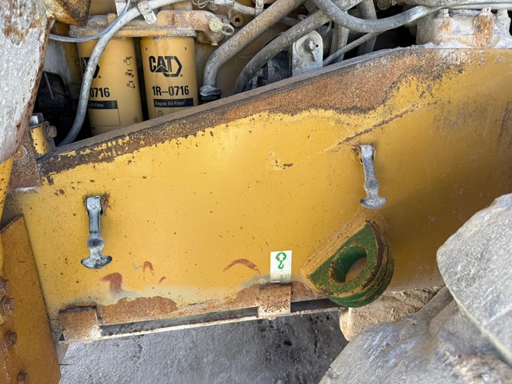 caterpillar-988-image-32